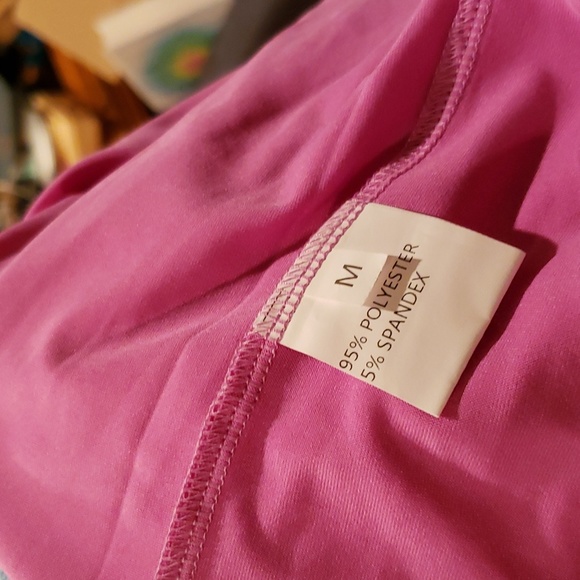 Woman's dress - Picture 5 of 5